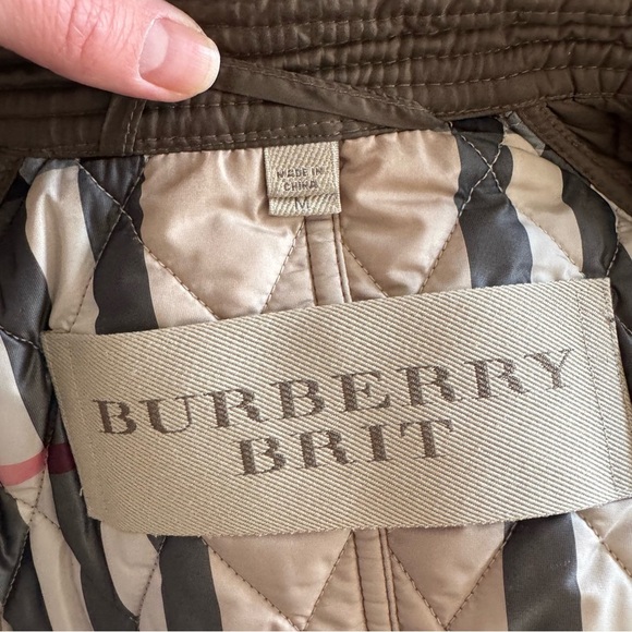 Burberry BRIT Nylon Diamond Quilted Belted & Hooded Parka - Olive - Picture 5 of 16